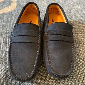 Mens Size 9.5 Navy Suede Go Tour Loafers